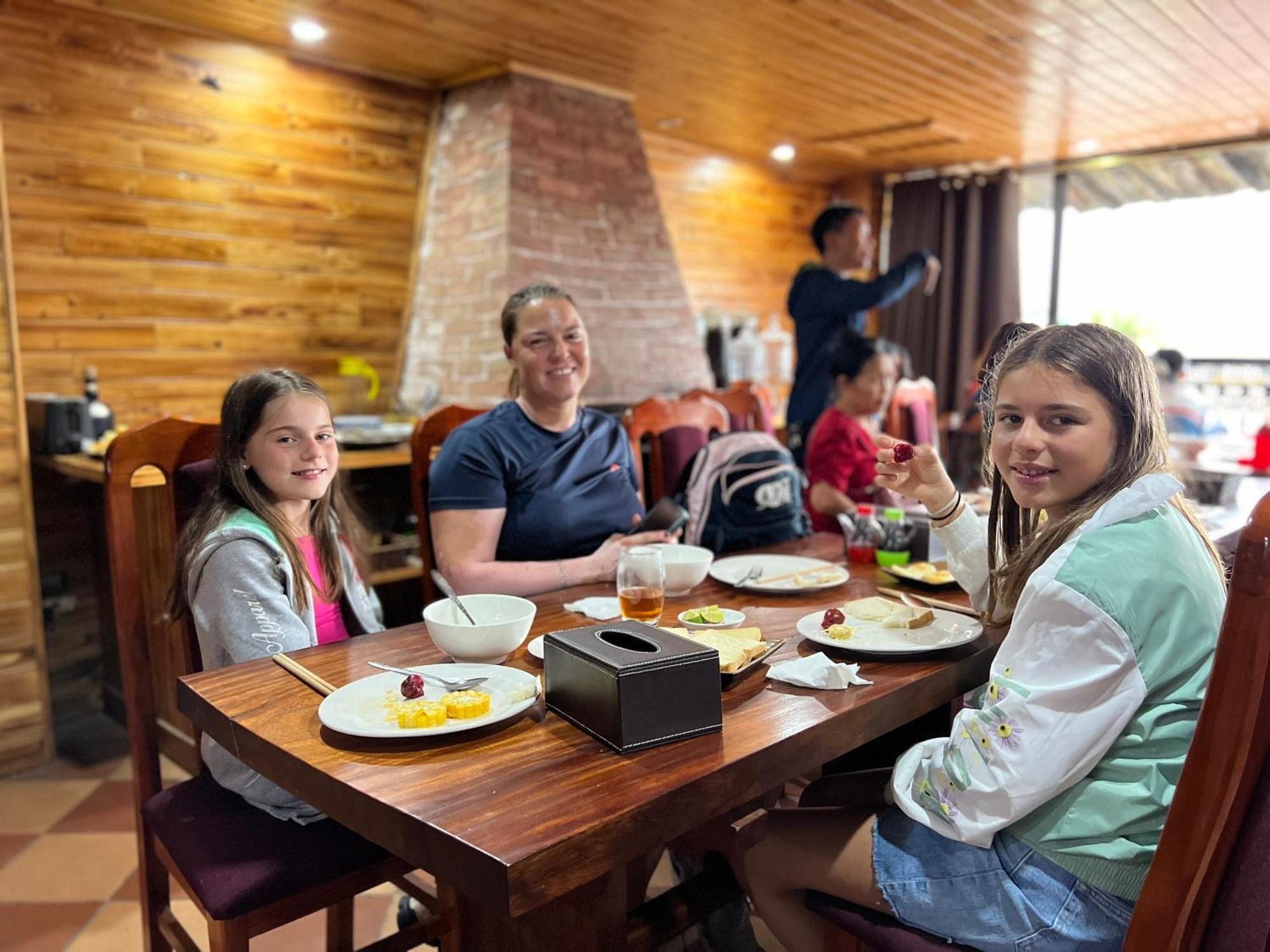 Sapa Full House Hotel Екстериор снимка